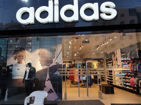 adidas amman taj mall.